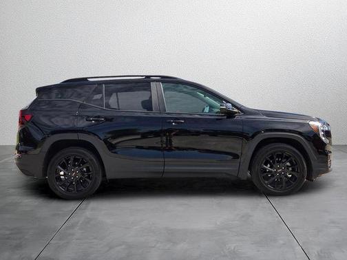 Ebony Twilight Metallic 2023 GMC Terrain SLE