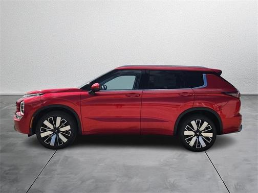 2025 Mitsubishi Outlander SEL