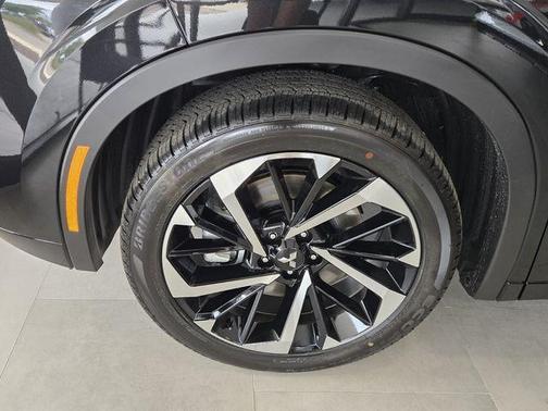 2025 Mitsubishi Outlander PHEV SEL Platinum Edition