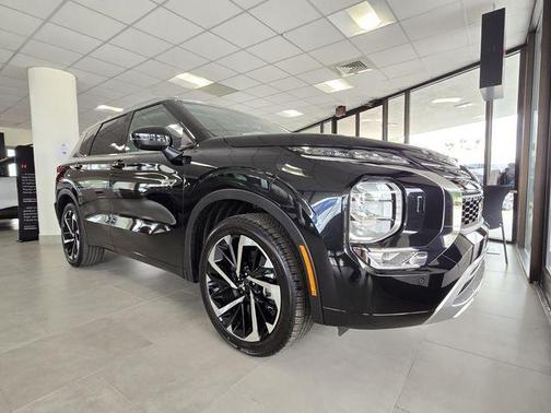 2025 Mitsubishi Outlander PHEV SEL Platinum Edition