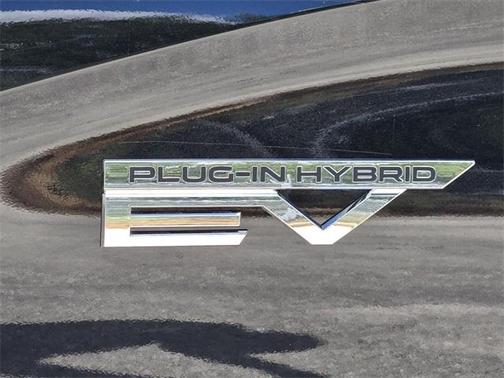 2025 Mitsubishi Outlander PHEV SE