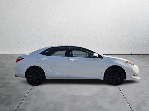 Super White 2019 Toyota Corolla LE