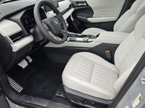 Gray 2026 Mitsubishi Outlander SEL