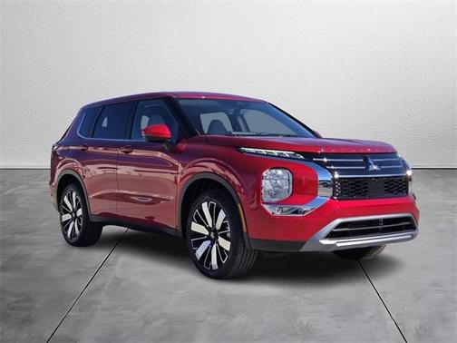 2026 Mitsubishi Outlander SE