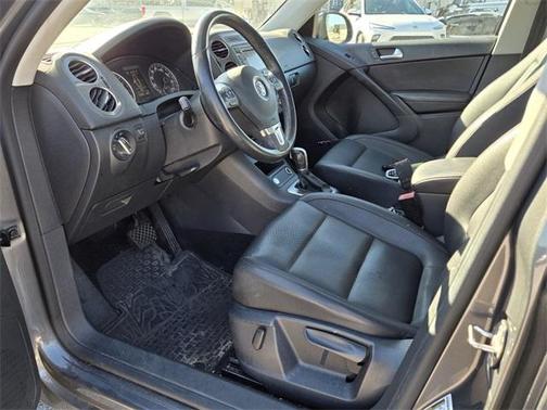 2015 Volkswagen Tiguan Auto SEL