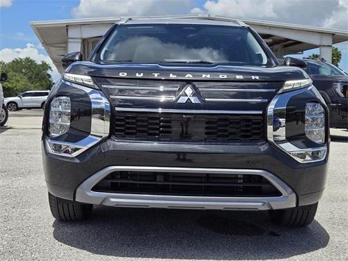 2025 Mitsubishi Outlander Platinum Edition