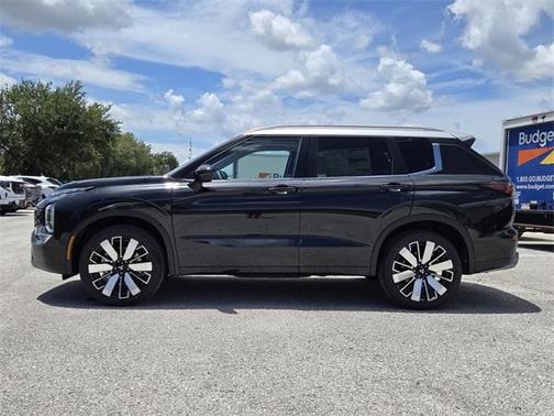 2025 Mitsubishi Outlander Platinum Edition