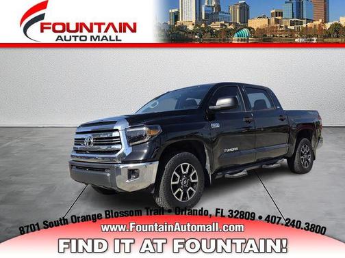 Black 2017 Toyota Tundra SR5