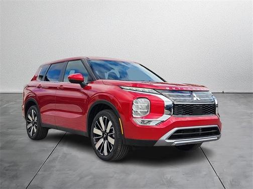 2026 Mitsubishi Outlander SE