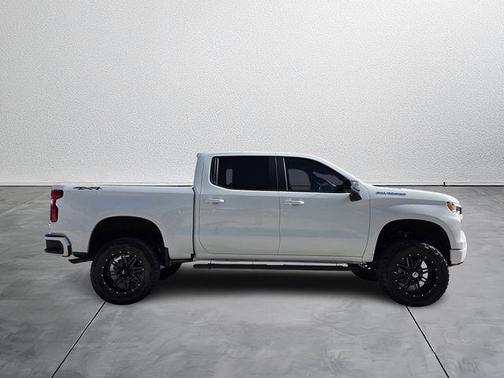 Summit White 2023 Chevrolet Silverado 1500 RST
