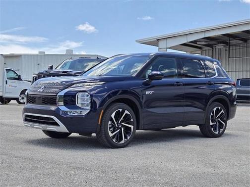 2025 Mitsubishi Outlander PHEV SEL