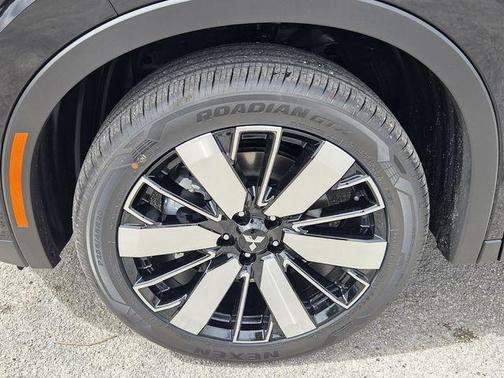 Cosmic Blue 2026 Mitsubishi Outlander SE