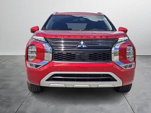 2025 Mitsubishi Outlander PHEV SEL