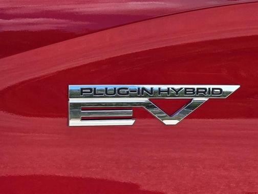 2025 Mitsubishi Outlander PHEV SEL