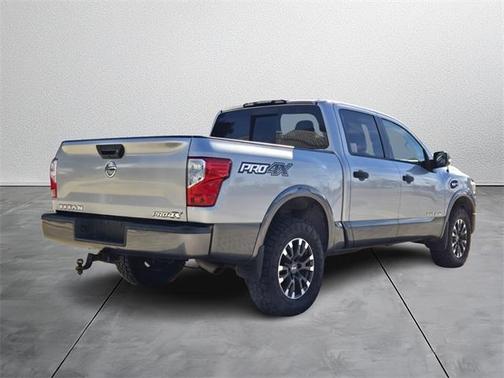 2017 Nissan Titan PRO-4X
