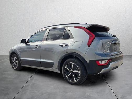 Steel Gray 2023 Kia Niro EX