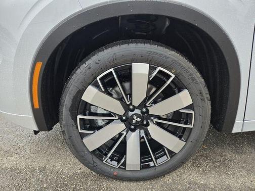 2026 Mitsubishi Outlander SEL