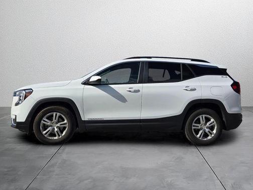 Summit White 2022 GMC Terrain SLE