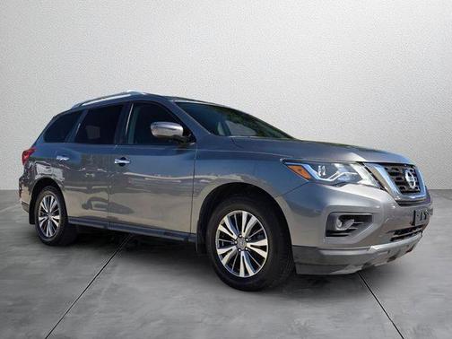 Gun Metallic 2020 Nissan Pathfinder S