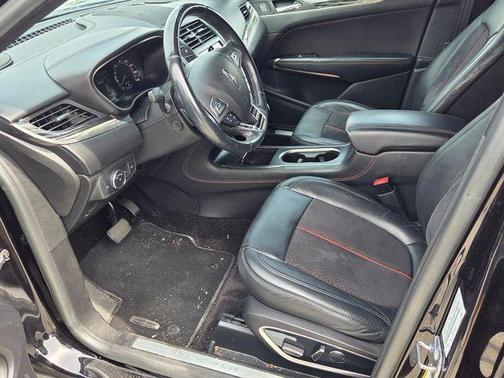 Diamond Black Metallic 2017 Lincoln MKC Black Label
