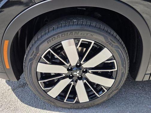Black Diamond 2026 Mitsubishi Outlander SE
