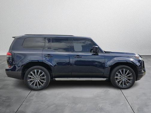 Mica 2024 Lexus GX 550 Luxury