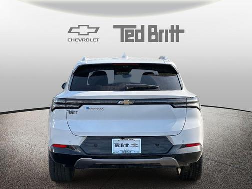 Summit White 2026 Chevrolet Equinox EV LT 2