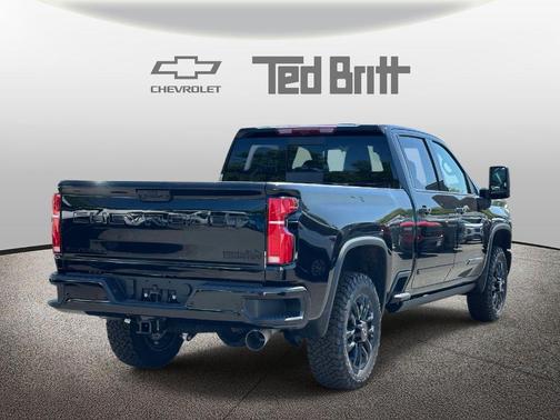 Black 2026 Chevrolet Silverado 2500 High Country