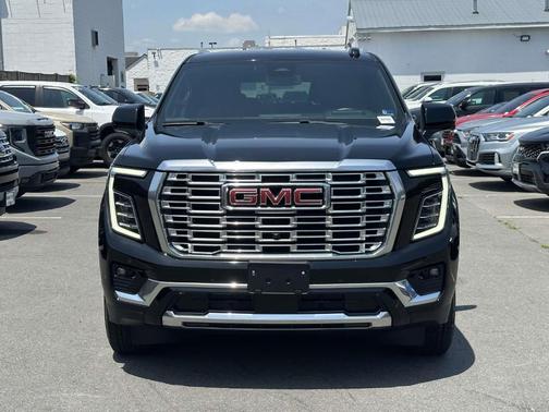 Onyx Black 2025 GMC Yukon Denali