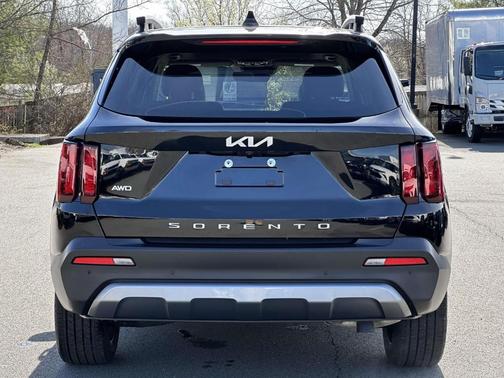 Ebony Black 2022 Kia Sorento X-Line EX