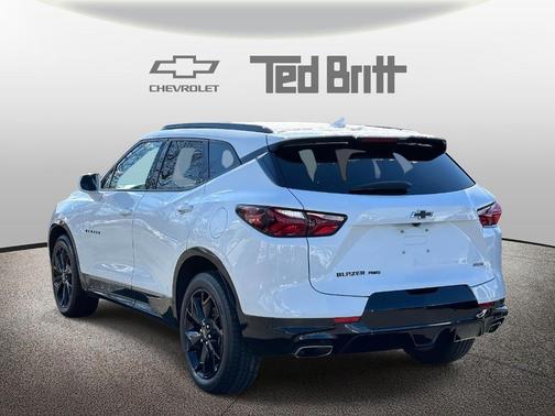 Summit White 2019 Chevrolet Blazer RS