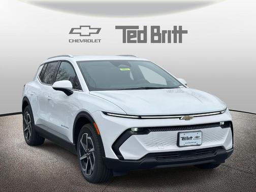 Summit White 2026 Chevrolet Equinox EV LT 2