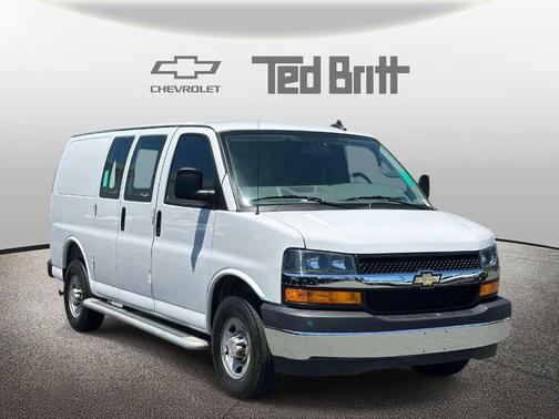 Summit White 2025 Chevrolet Express 2500 Work Van