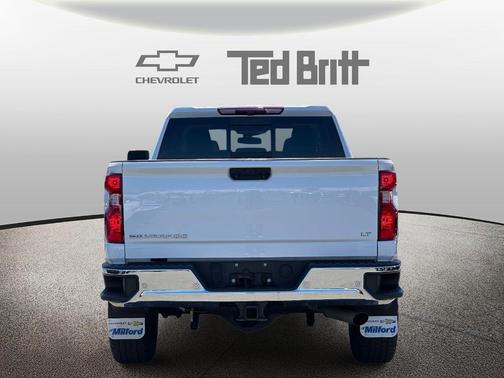 Summit White 2024 Chevrolet Silverado 2500 LT