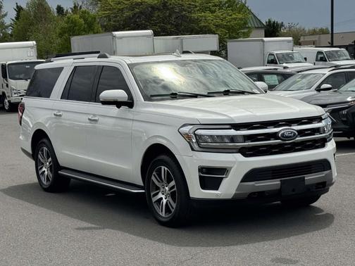 White Metallic 2023 Ford Expedition Max Limited