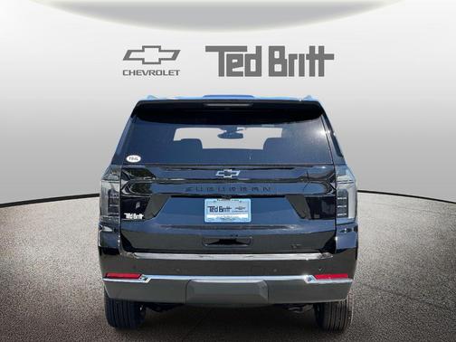 Black 2026 Chevrolet Suburban LT