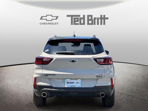 White 2026 Chevrolet Trailblazer RS
