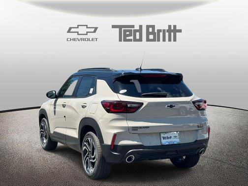 White 2026 Chevrolet Trailblazer RS