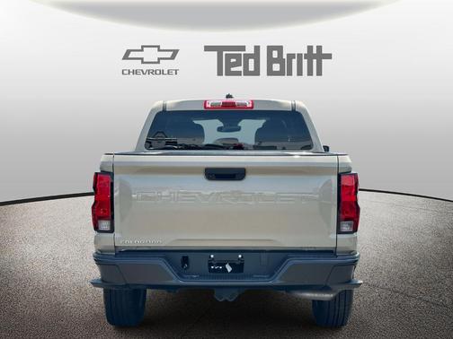 Sand Dune Metallic 2024 Chevrolet Colorado WT