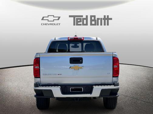Silver Ice Metallic 2018 Chevrolet Colorado LT