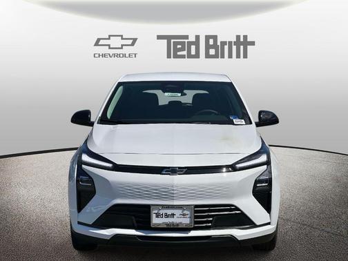 Summit White 2027 Chevrolet Bolt LT