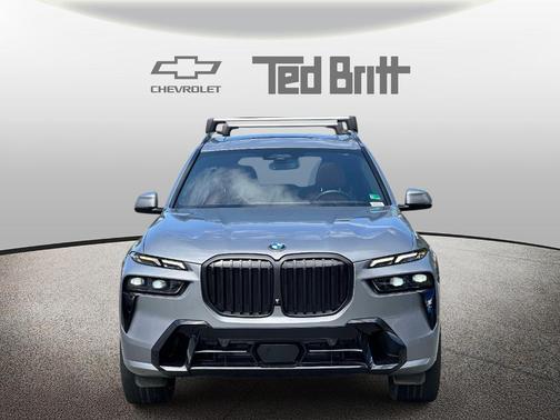 Gray Metallic 2023 BMW X7 xDrive40i