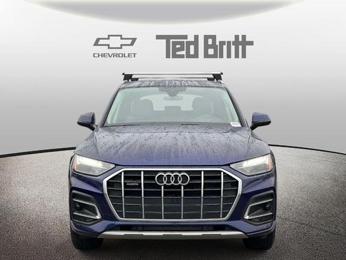 Navarra Blue Metallic 2022 Audi Q5 40 Premium