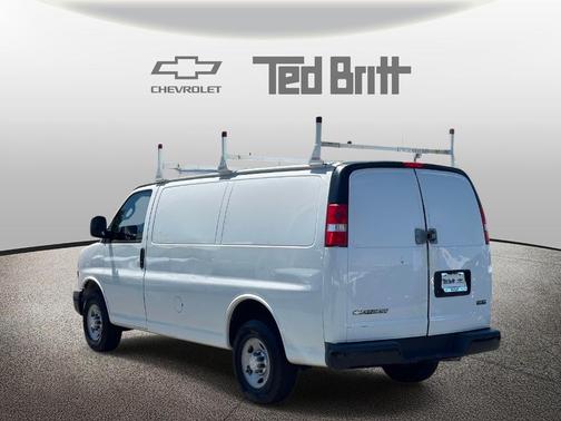 Summit White 2019 Chevrolet Express 2500 Work Van