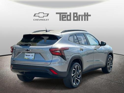 Sterling Gray Metallic 2024 Chevrolet Trax 2RS