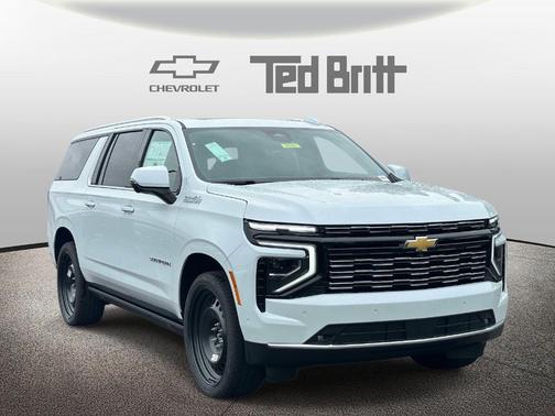 Polar White 2026 Chevrolet Suburban High Country