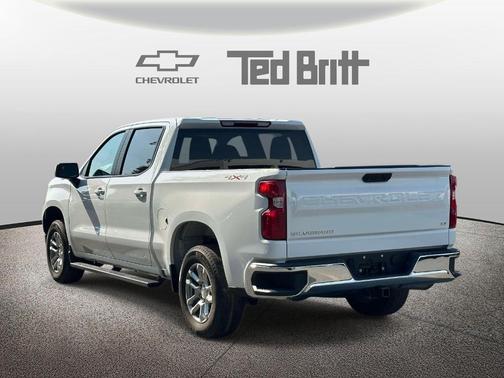 Summit White 2024 Chevrolet Silverado 1500 LT