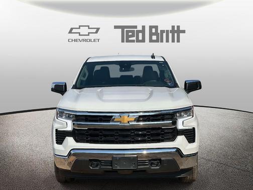 Summit White 2024 Chevrolet Silverado 1500 LT