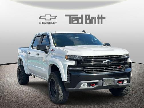 Summit White 2019 Chevrolet Silverado 1500 LT Trail Boss