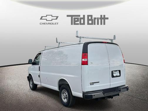 2025 Chevrolet Express 2500 Work Van